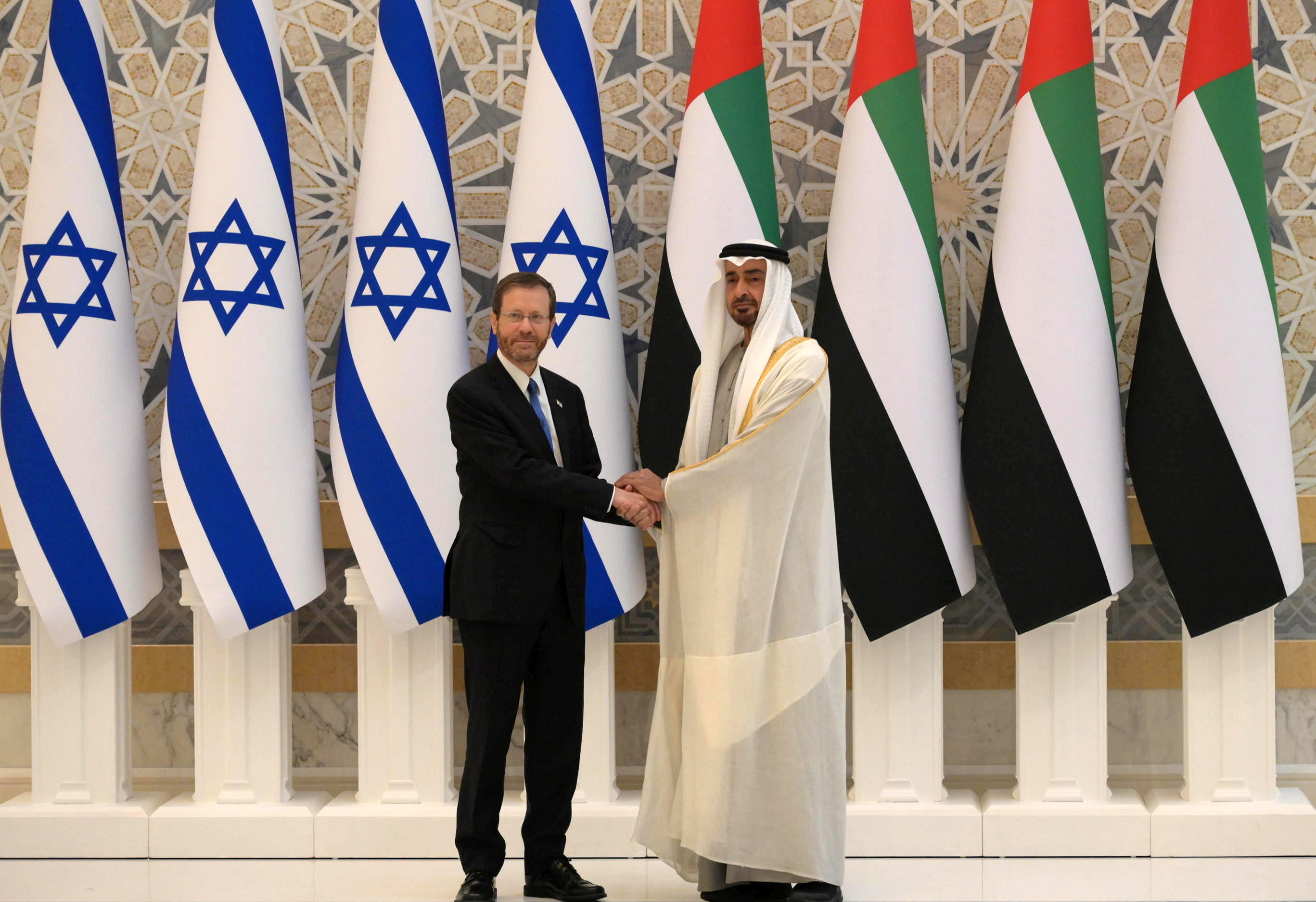 Israel Signs United Arab Emirates Free Trade Deal: Its First With An Arab State
